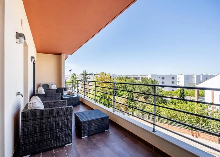 Encosta Da Marina Lagos *