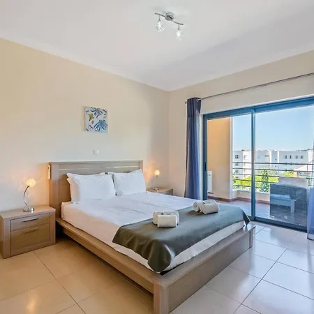 Encosta Da Marina Lagos *