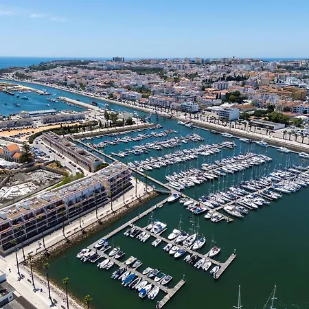 Encosta Da Marina