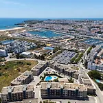 Encosta Da Marina Lagos